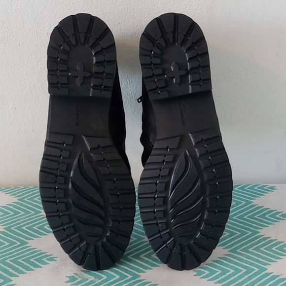 Clarks Black Nissini Cuir Noir Waterproof Brand New - Picture 2 of 5